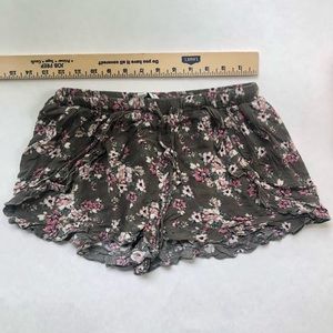 AEO floral soft short